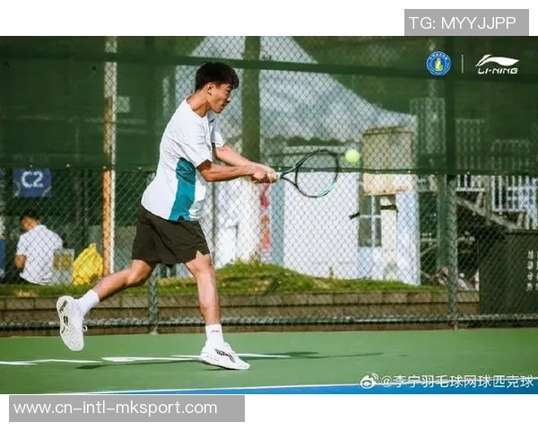 李宁杯·第二届我国青少年网球城市挑战赛总决赛在武汉启幕